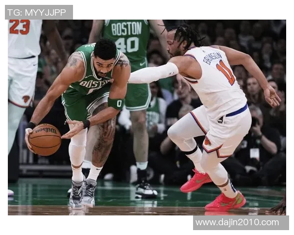 绿军连续两场三分球失准创历史末节表现令人担忧已濒临崩溃边缘